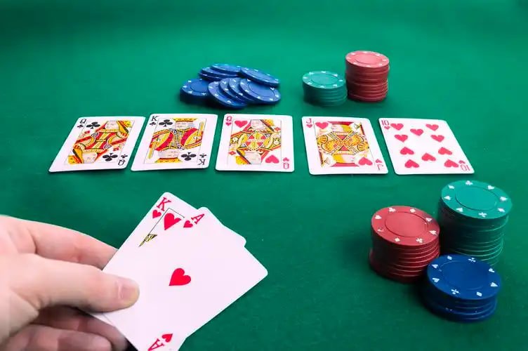 দায়িত্বশীল গেমিং ও ১৮ প্লাস সতর্কতাসহ bet 35 বার্তা
